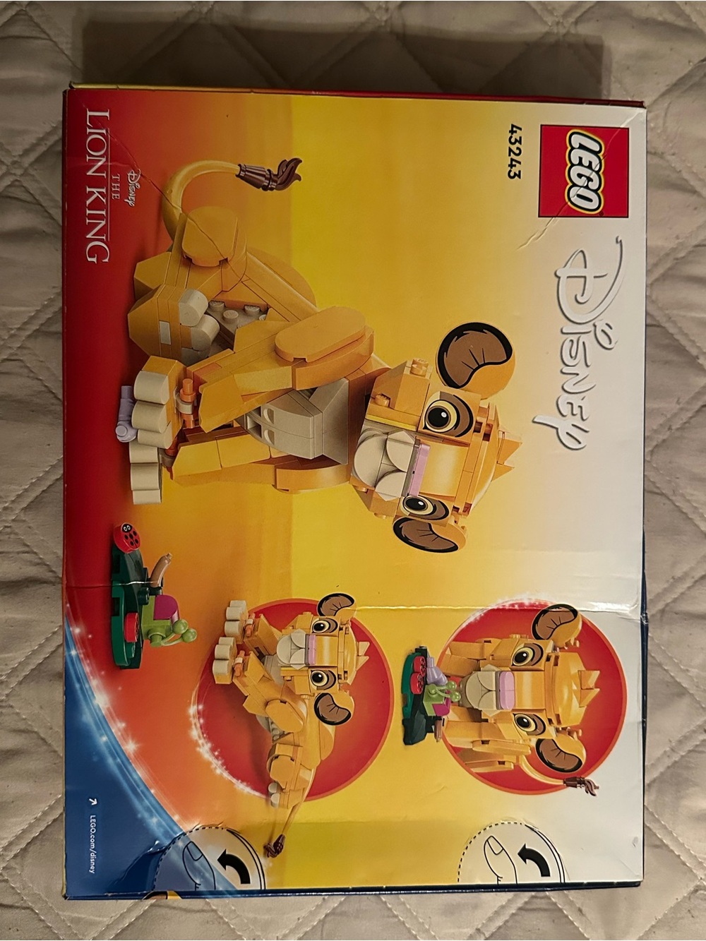 LEGO Disney Lion King Simba Buildable Figure in Yellow and Tan - Picture 5 of 5